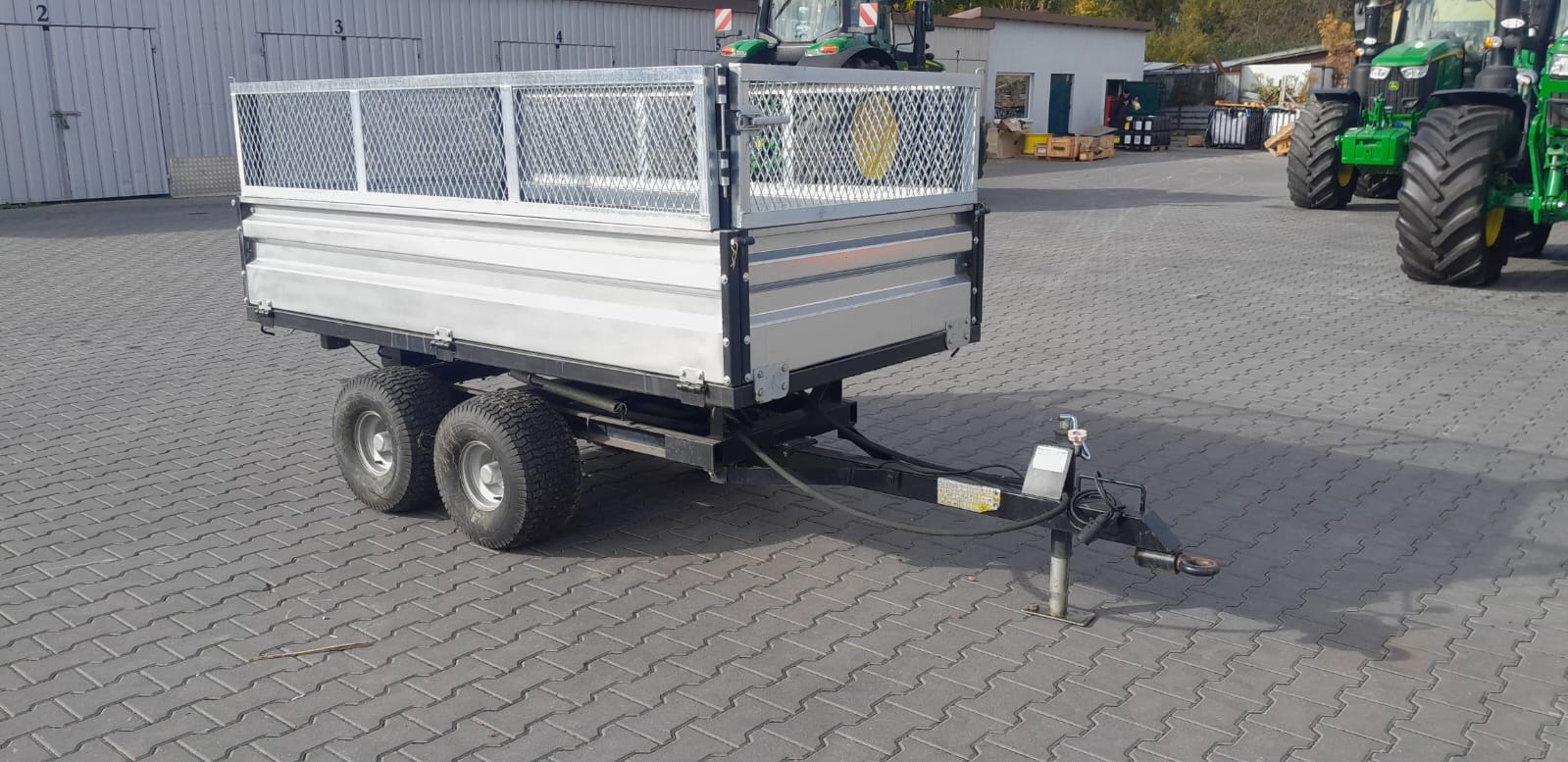 Kellfri 23-TV25 - Technika transportowa - Przyczepa