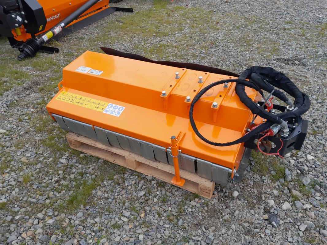 SaMASZ LAMA 120 - Gartentechnik + Kommunaltechnik - Mulcher