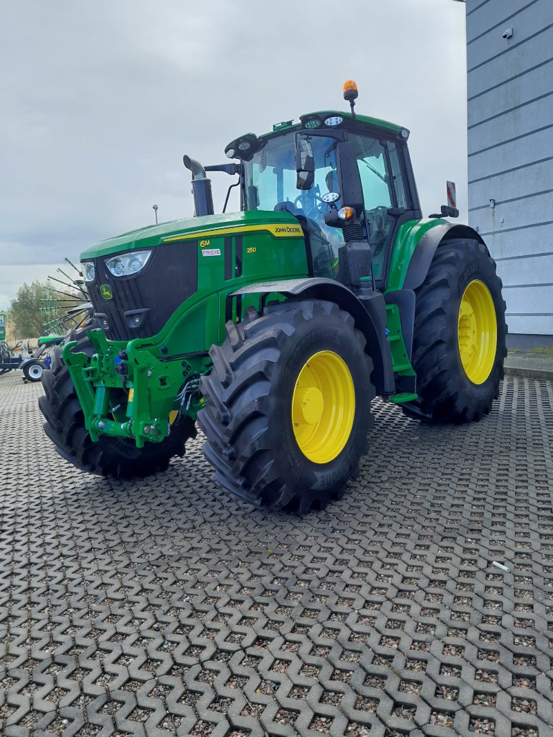 John Deere 6M 250 - Tracteur